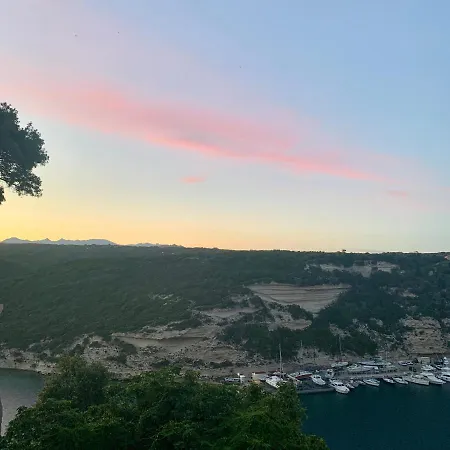 Casa Sirena Centre Citadelle Vue Port Et Falaises בוניפסיו