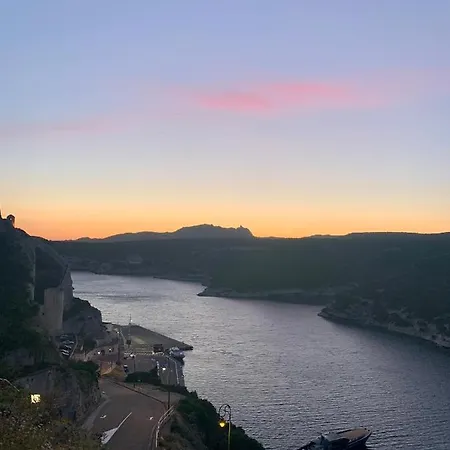 Casa Sirena Centre Citadelle Vue Port Et Falaises Διαμέρισμα *