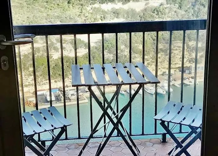 Casa Sirena Centre Citadelle Vue Port Et Falaises Apartman